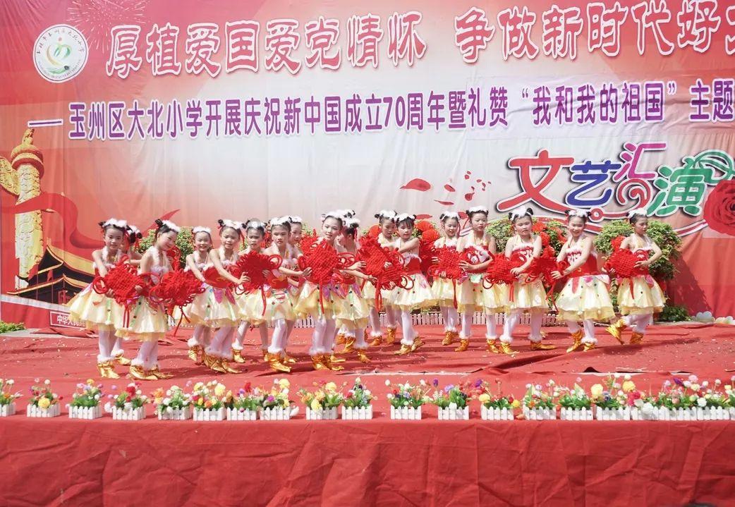 衣柜万万别再费钱装顶柜了，听完老木工分析，想拆了我家的重装
